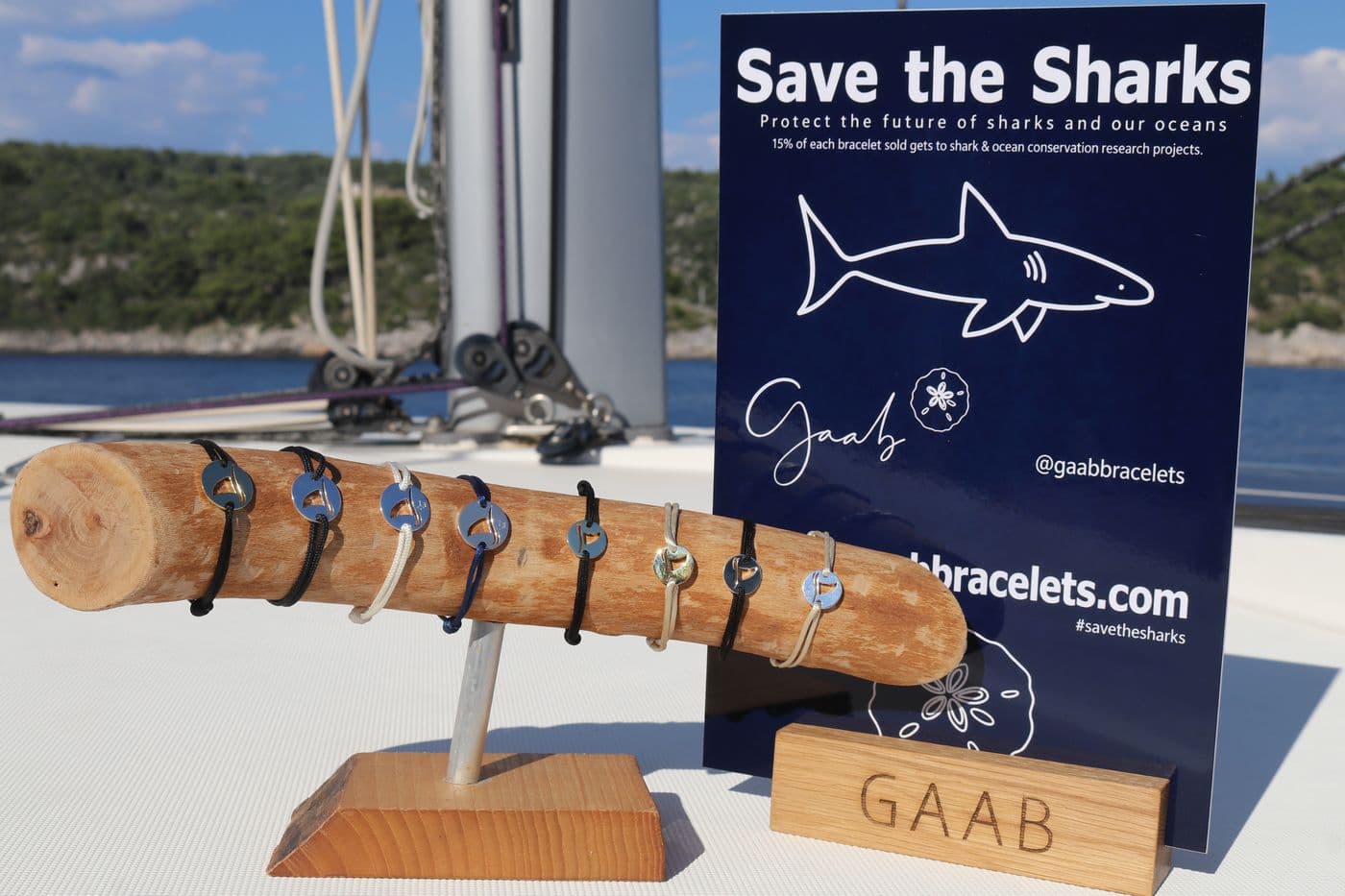 Gaab Save the Sharks wholesale bracelet display